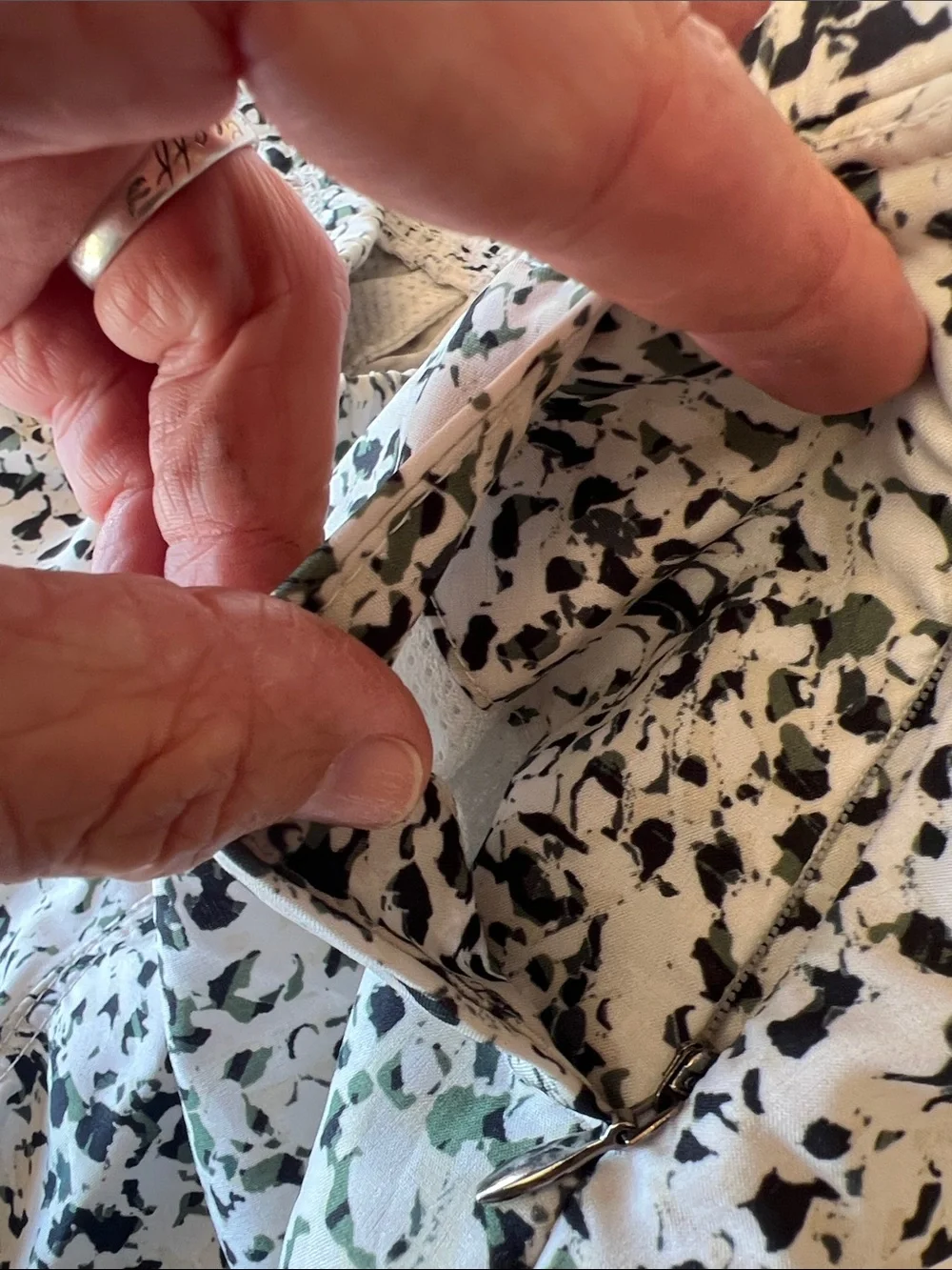 Old Navy Cream and Black Printed Kids Shorts